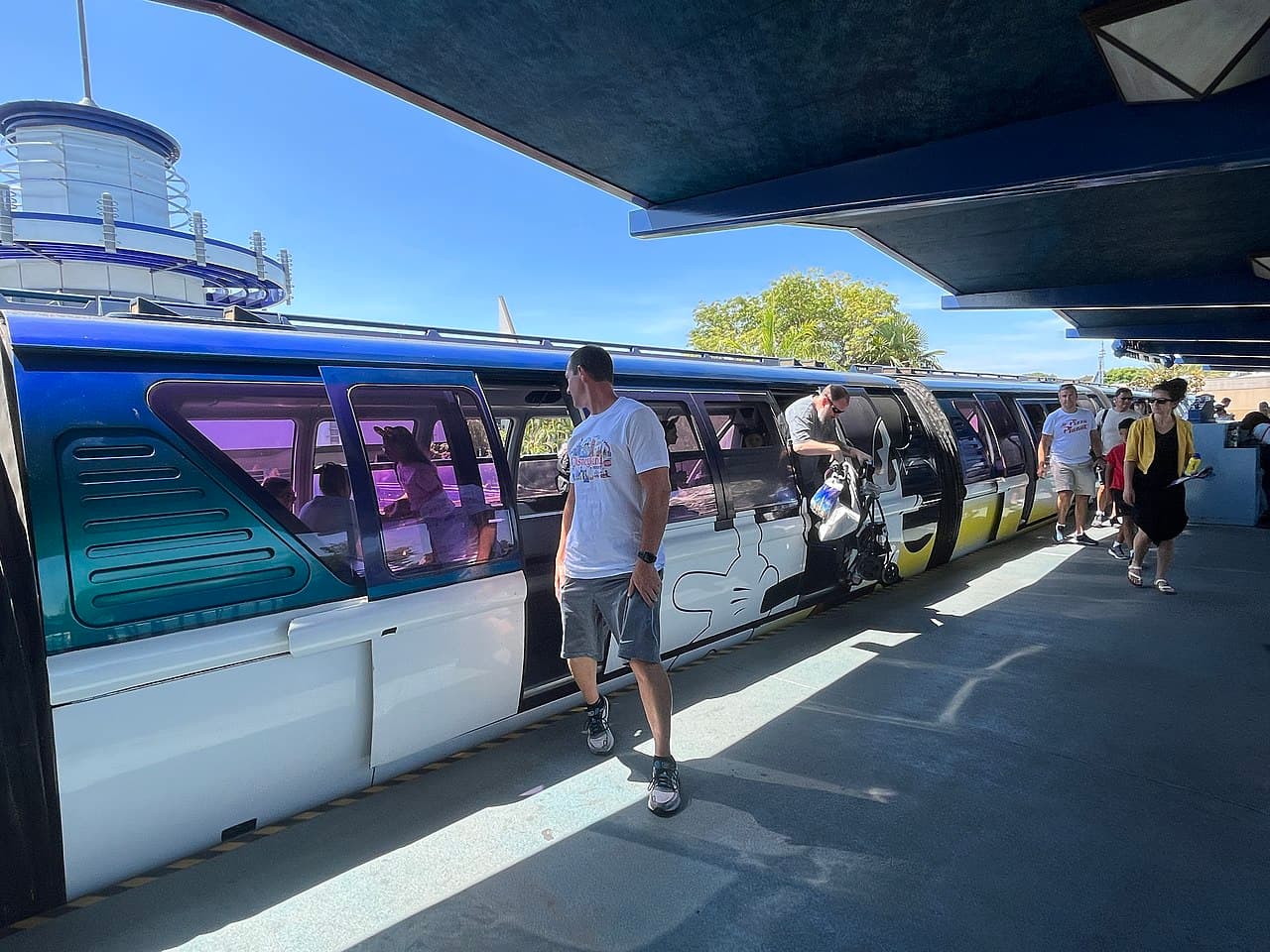 Disneyland Monorail