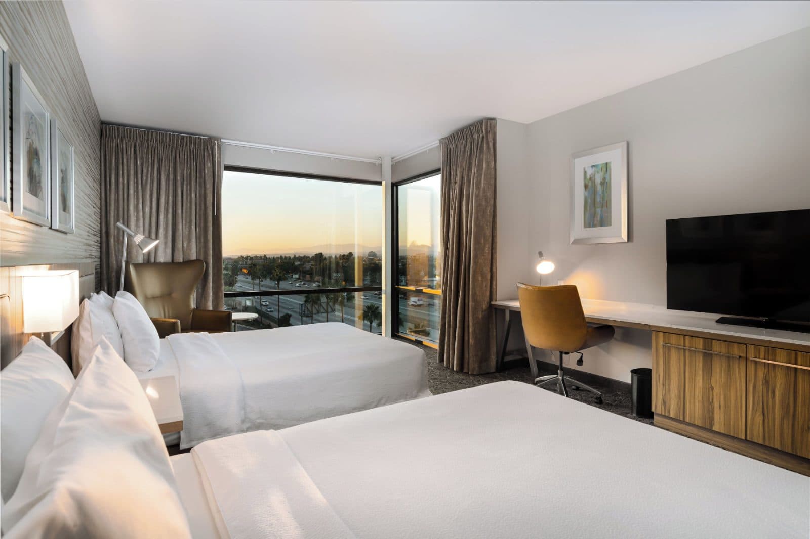 Hilton Garden Inn Anaheim Resort — photo 3